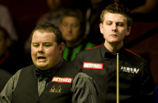 家队中场 家队中场