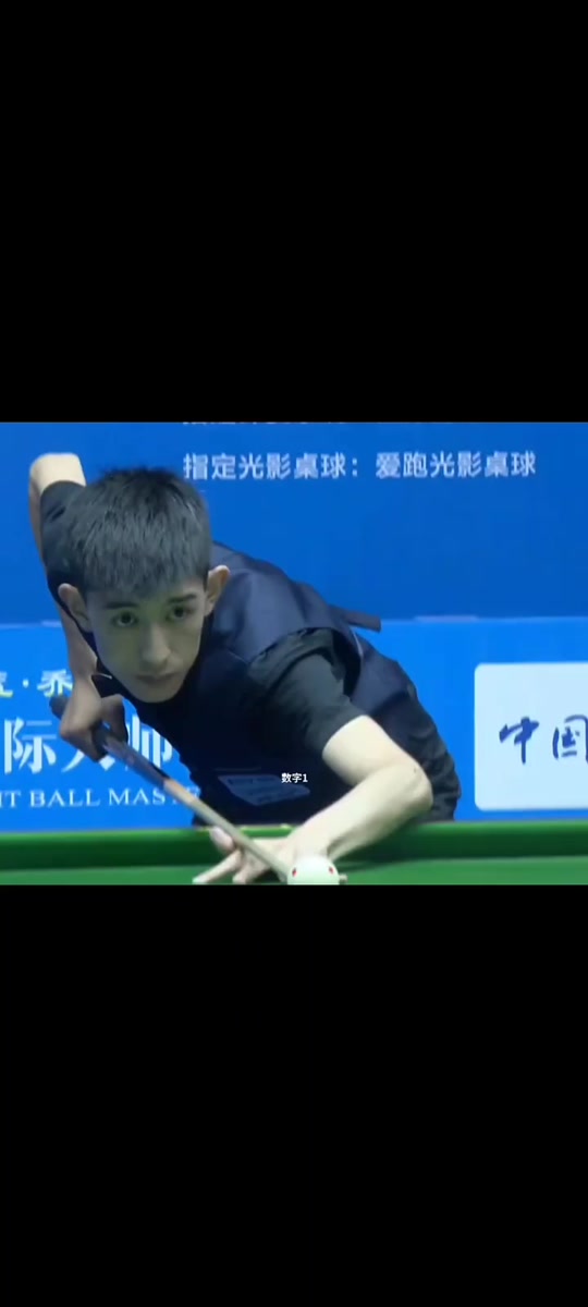 德天空：罗马不会和36岁胡梅尔斯续约，不确定他会退役还是继续踢.